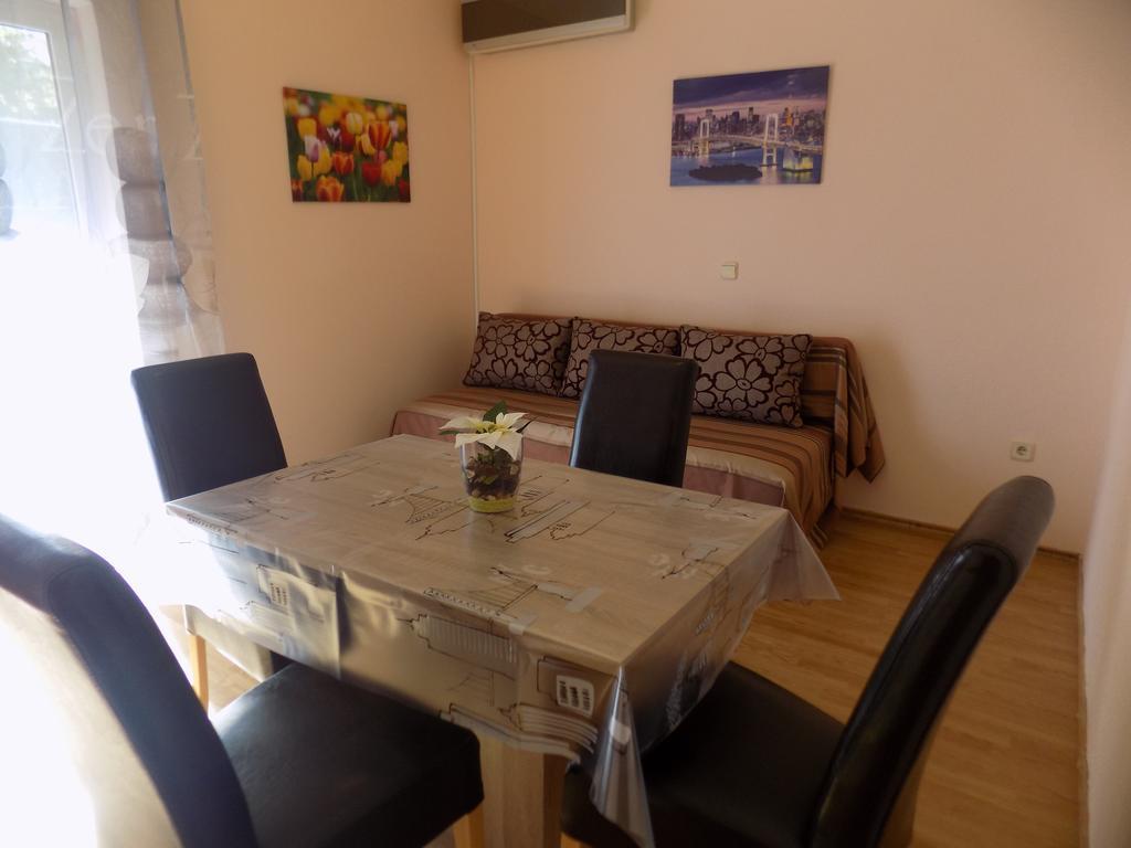 Apartments Las Cabezas 扎达尔 外观 照片